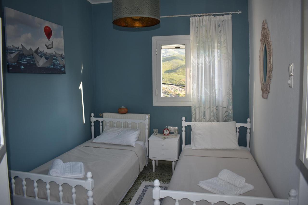 Dolihis Gi, Poseidon Villa Gialiskari  Luaran gambar