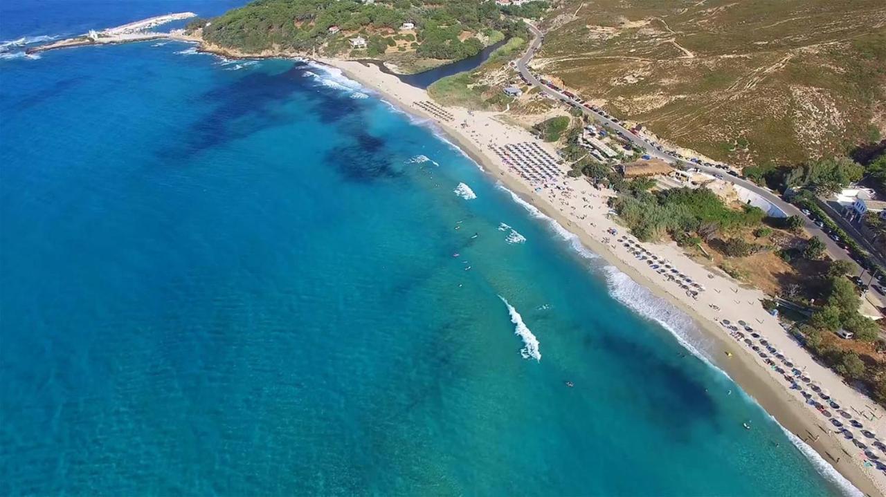 Dolihis Gi, Poseidon Villa Gialiskari  Luaran gambar